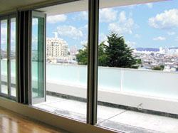 リビングダイニング