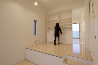 家具の移動で空間づくり