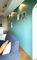 収納スペースによるゆるやかな仕切