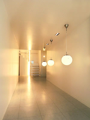 エントランスホール