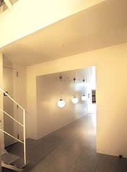 エントランスホール