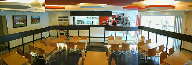 スタンディングエリア