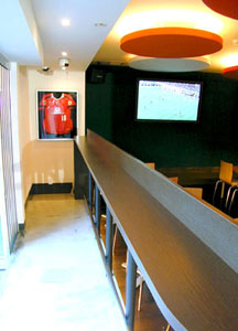 スタンディングエリア